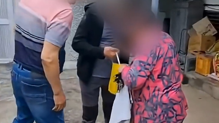 017_1866.00_03_08_00.스틸 002.jpg